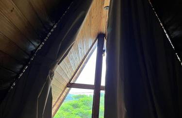 Chalé romântico com hidro, lareira e churrasqueira na Serra - Foto 25