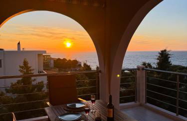 Unick Seaview Luxury Living - Photo 5