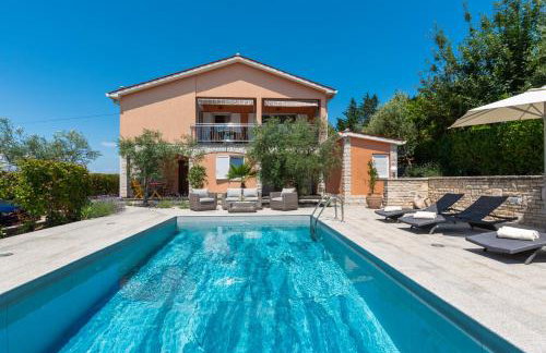 Apartments Bellistra Labin - Photo 2