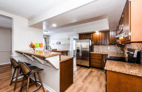 Relaxing 5-bedroom with indoor fireplace - Foto 15