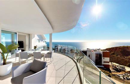 Panoramica views superb luxury apartment - Foto 25
