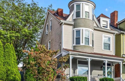 The Ultimate Fan's Retreat 5BR near all the Action - Foto 18