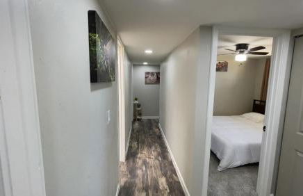 Private Home - Heated Pool, Billiards, Darts, Foosball, Fireplace, 5 Smart TVs, BBQ, Cotton Bedding - The Saguaro Sanctuary, Pool Heat Optional - Foto 44