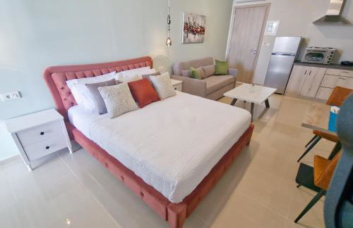 Epipleon Luxury Suites - 103 - Δωμάτιο 35τμ με βεράντα 35τμ μπροστά στη θάλασσα - Foto 2