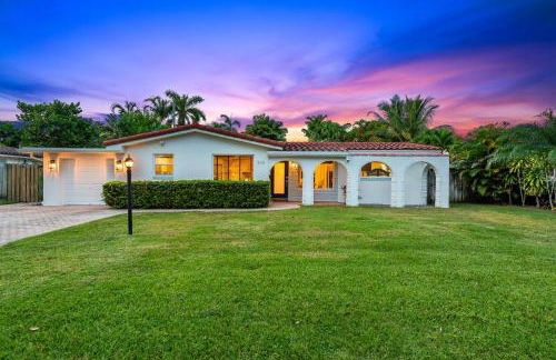 Solar Heated Pool Spa Tiki Hut Huge Backyard Hammock Retro Bikes - Foto 42