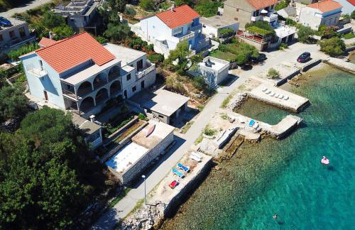Apartments by the sea Kneza, Korcula - 9166 - Foto 1