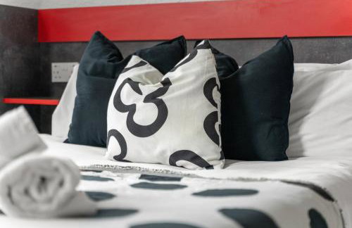 Private Studio in Dudley,Kitchen&Bathroom,Sleeps 1 - Photo 10