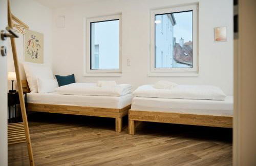 Rent4Living Apartments WLAN I kostenfreie Tiefgarage I Therme 5 Minuten zu Fuß I Barrierearm - Photo 23