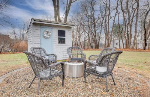 1 Mi to Drakes Island Beach Cottage with Deck! - Foto 2