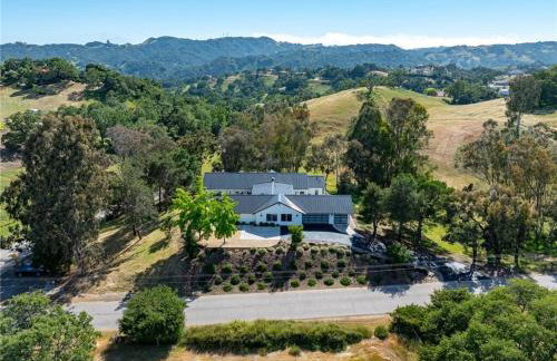 Sunset View Luxury Living on 5 Picturesque Acres - Foto 35