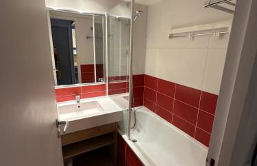 Ski-in ski-out 1 bed, La Tania - Foto 8