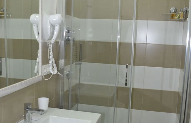 Bloom Apartment by La Griffe - Photo 18