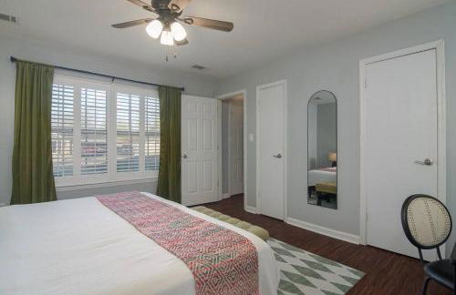 5min drive to AN Golf Club l Pet-Friendly l Big Backyard, BBQ & Fun Activities - Foto 48