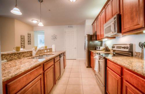 Beautiful LAKEVIEW Deluxe Condo Near Theme Parks - Foto 22
