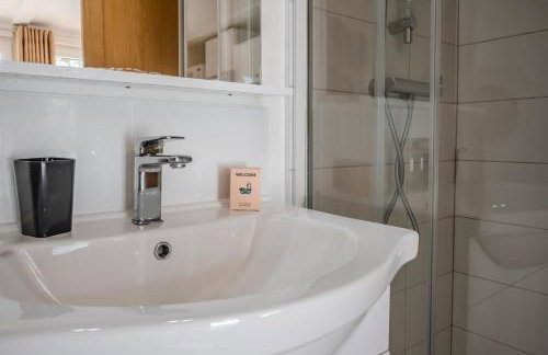 Les Cognassiers - Studio Cosy & Equipé - Parking Gratuit - Professionnels & Familles - Foto 22