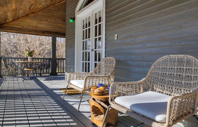 Main+guest House, Private Pond, Views, Large Yard 20mins to Heart of Asheville - Foto 5