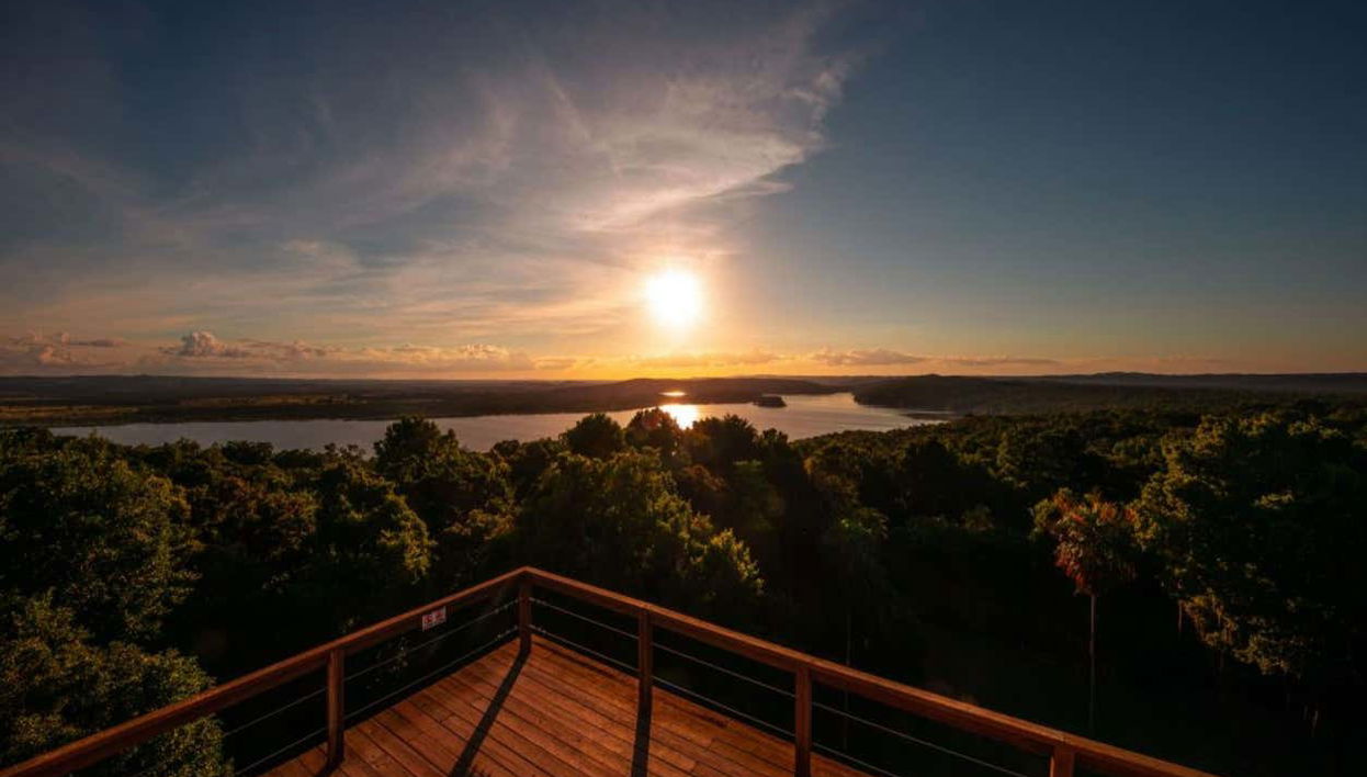 Admirez un magnifique coucher de soleil