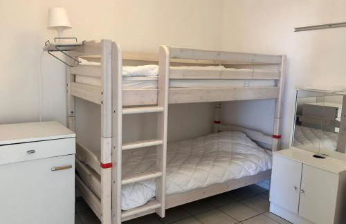 Maison charmante proche mer avec jardin, véranda et WIFI - Quartier La Sauzaie - FR-1-231-232 - Foto 9