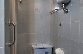 Whole apartment in Villa surrounded by green - Foto 14