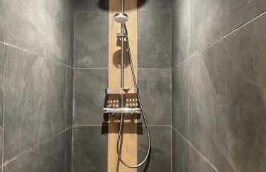 Le gîte cozy de Bouvacôte avec vue panoramique et Sauna - Foto 13