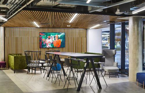 For Students Only Collegiate Eclipse Cardiff - Foto 31