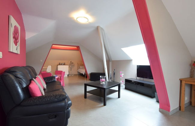 Luxurious Cottage in Libin Region With Sauna - Photo 16