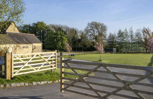 The Cotswold Nest - Photo 30