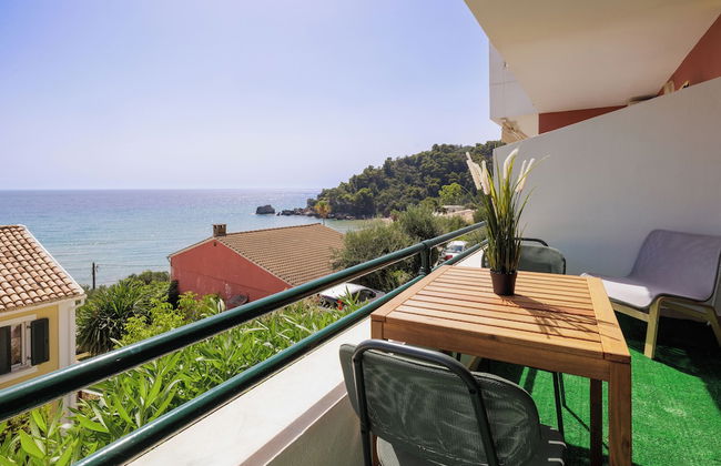 Coastal Bliss Apartments - Photo 29