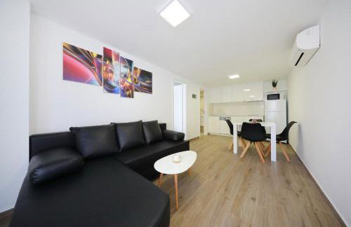 Villa Pino with Pool, Sauna & Jacuzzi - Foto 5