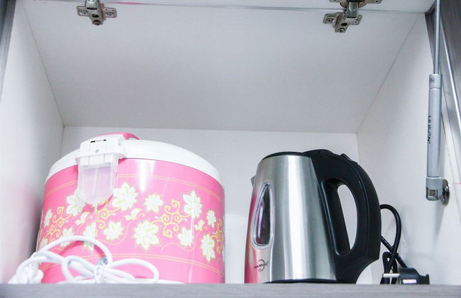 Homey 1BR @ Mutiara Bekasi Apartment - Photo 12