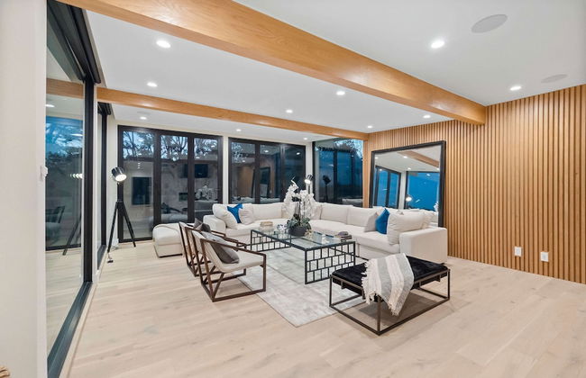 Sea Vista - Central Malibu Villa w/ Pool, Spa, & Ocean Views - Foto 10