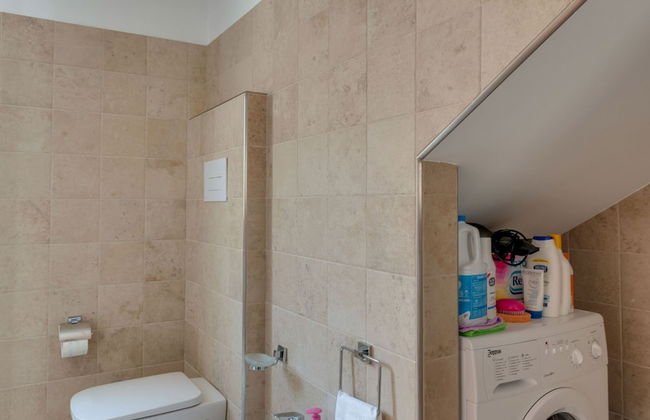 Belvilla by OYO Villa Intera 12 Pax - Photo 18