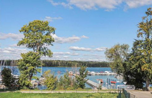 Beach Front Apartment - Foto 13