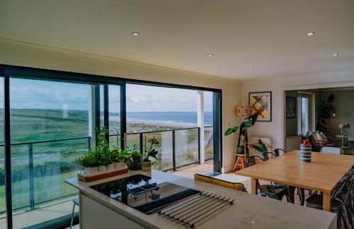 Ponderosa 5-Bed Coastal Retreat with Studio, Sauna & Sea Views - Foto 45