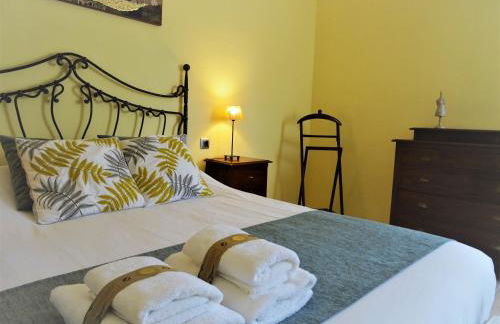 Villa with private pool and tennis court 150 metres from the sea-Villa el Olivo - Photo 30