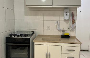 Apartamento Ingleses 400 metros da praia - Foto 11