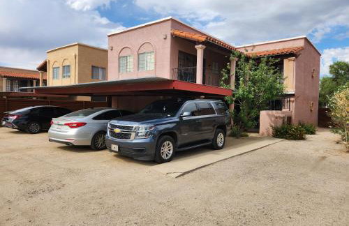 Charming 1-bed apt, cook-ready kitchen, laundry, 5-8 mins to U of A and Downtown - Foto 23