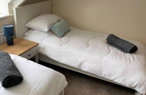 Cottage - Sleeps 6 - Garden - Parking - Foto 21