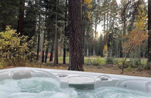 3BD with Hot Tub Two Minutes from King Beach - Foto 35