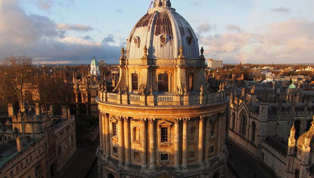 Beyond the Cobbled Streets: Untold Cotswolds and Oxford - Full-Day Small Group Tour - Photo 3