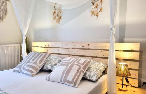 Bali'Sed Triplex bohème près du Château à Sedan, idéal 2 couples, ONLY ADULTS - Foto 19