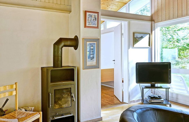 Cozy Holiday Home in Aakirkeby Bornholm near Sea - Foto 10