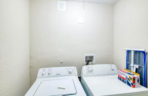 Dog friendly condo with beach access, hot tub, firepit - Foto 36