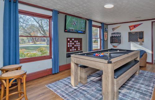 Private Pickleball Pool Game Room 5 BR - Photo 20