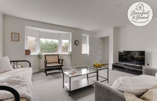 Contractor friendly 3BDR Home | Parking for Vans - Foto 3