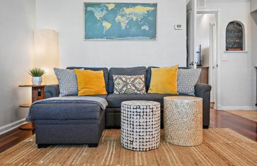 Sunshine-Shopping-Dining In the heart of Downtown - Foto 7