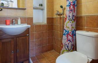 Petrino House - Photo 44