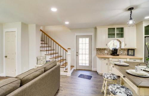 Dreamy Lead Hill Cottage with Fire Pit and Hammock! - Foto 8