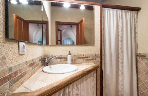 Fabulous Rural House with views to the mountains with swimming pool - Foto 30