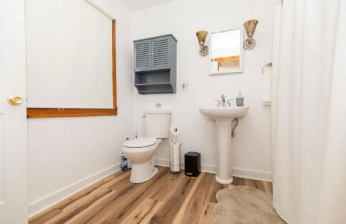 Entire 1 Bdrm house 5 mins from NWMC and DwnTwn - Foto 5